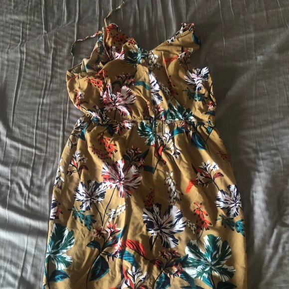 Lovely flouncy tropical style dress 🍍👗 - Picture 1 of 7